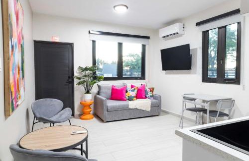 Dorado Pueblo Apartamento | Fully Renovated ADA-Accessible Beachside with Oceanview 1 Bedroom Unit 6