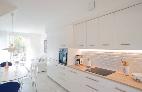 Port Grimaud Casa | Cabaña totalmente renovada con aire acondicionado | cerca de la playa
