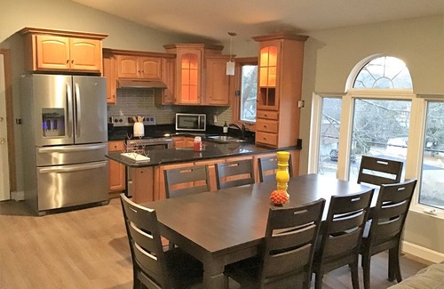 Narragansett Casa | Casa de playa completamente renovada cerca del muelle para 10 personas