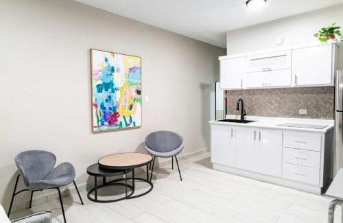 Dorado Pueblo Apartamento | Fully Renovated Beachside with Oceanview 1 Bedroom Unit 5