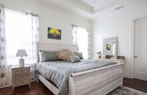 Gentilly Terrace Cabaña | Artistic House in New Orleans Close to French Quarters