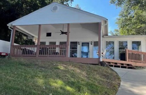 Rock Hill Casa | Fully Renovated Lakehouse on Lake Wylie