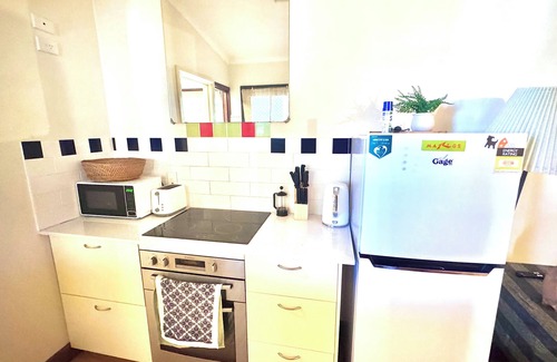 East Fremantle Casa | Fully self contained Granny Flat, East Fremantle nRARE OPPORTUNITY!