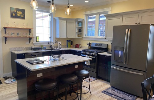 Bar Harbor Cabaña | Fully updated home-quiet street right in downtown Bar Harbor-off street parking