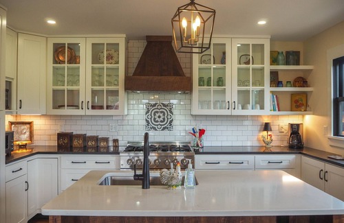 Afton Casa | Fulton Belle Vue - Beautiful fully renovated Farmhouse in Afton-great location.