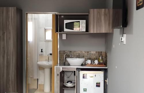 Garsfontein Casa | FUMODS guest house