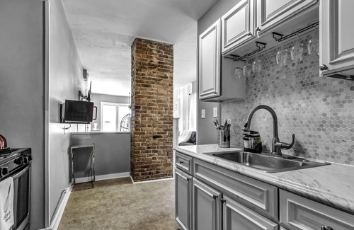 Allentown Apartamento | ⭐FUN 3D Wall, HANGING SWING. ALLENTOWN, NEAR EVERYTHING!⭐
