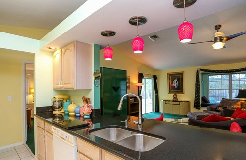 Willoughby Acres Casa | **FUN AND UNIQUE SINGLE FAMILY HOME W/ POOL**FULLY FURNISHED SEASONAL RENTAL**