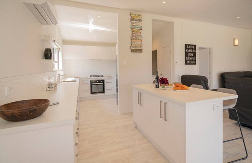 Whangamata Cabaña | Diversión en Whangamata - Whangamata Holiday Home