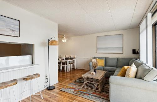 Midtown Ocean City Apartamento | Fun & Comfy Beachside Getaway ~ King Bed ~ Balcony