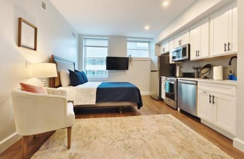 Downtown Jacksonville Apartamento | Fun Cozy Apts - 1 25 Mile Walk to TIAA Bnk Fld