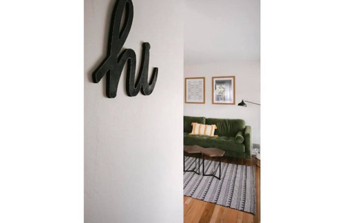 College Place Casa | Fun family/pet friendly with king beds