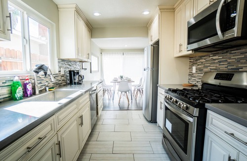 Rowland Heights Casa | FUN home w/ POOL TABLE 12 MILES TO DISNEY