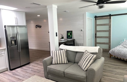 Boca Grande Apartamento | Fun Spot in Downtown Boca GRande - 1/1 apartment above the Temp Restaurant !