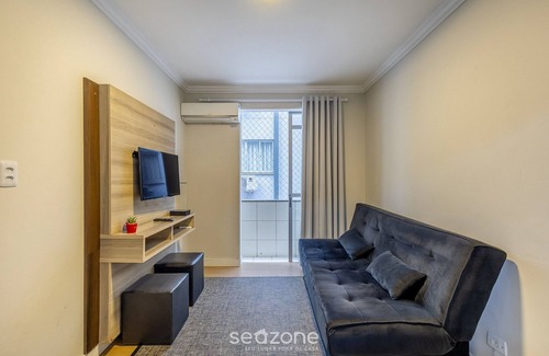 Centro Apartamento | Functional Apt 120m From the Beach in BC Cec0302