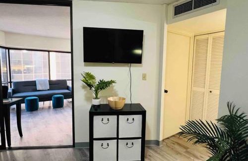 Downtown Honolulu Apartamento | Funky Bright Downtown Condo