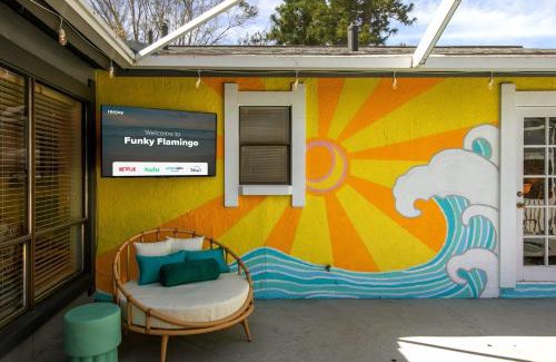 Whitney Beach Casa | Funky Flamingo 3Kings Beach Gear Hot Tub & Pool