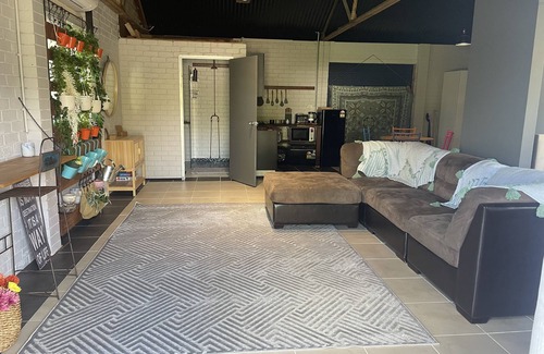 Congarinni North Cabaña | Funky Space With all you Need!