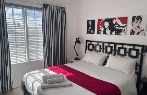 Jeffreys Bay Hotel | Funky Town