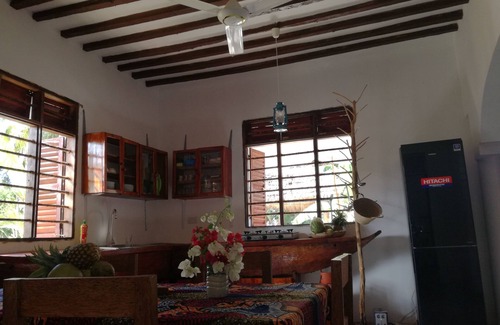 Jambiani Cama Y Desayuno | Furaha Lodge justo en la playa de arena blanca de Jambiani