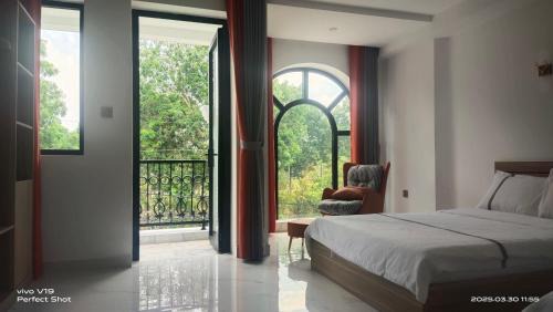 Duc Hoa Hotel | Furaton Hotel