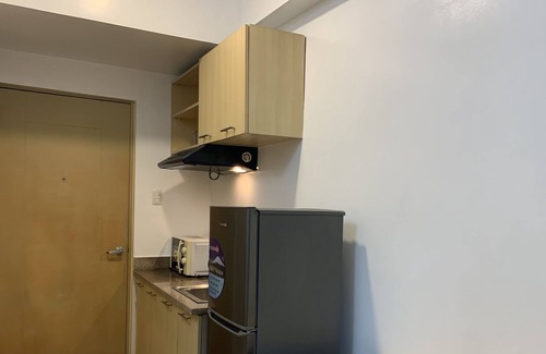 Bangkal Condominio | Furnished 1-BR with balcony in Makati