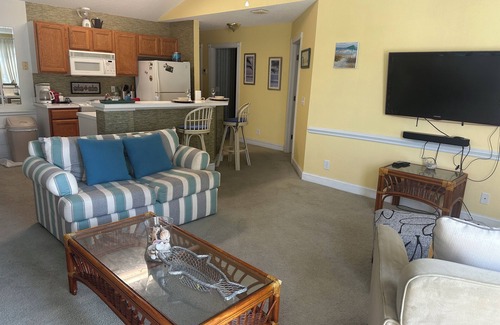 Calabash Apartamento | Furnished 2-bedroom apartments, near North Myrtle Beach and Sunset Beach