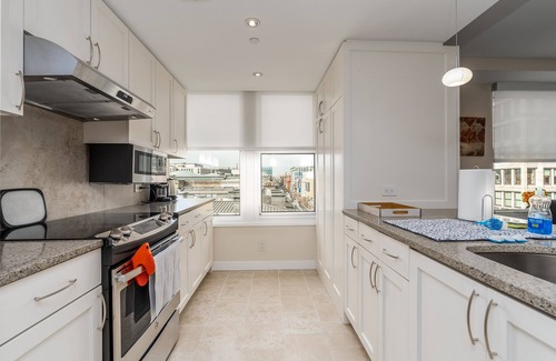 Penn Quarter Apartamento | Furnished 2 Bedroom Apartment near National Museum 2 Apts by RedAwning
