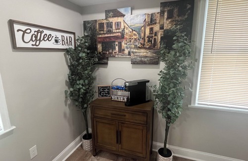 Baltimore Apartamento | Furnished 2 Rm AptnHillen Rd, ColdSpring Ln, & Morgan State University Area