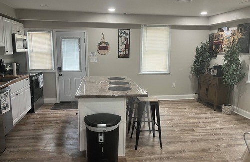 Baltimore Apartamento | Furnished 2 Rm AptnHillen Rd, ColdSpring Ln, & Morgan State University Area