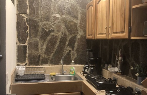 Curridabat Casa | Apartamento amoblado, en barrio residencial al este de San Jose