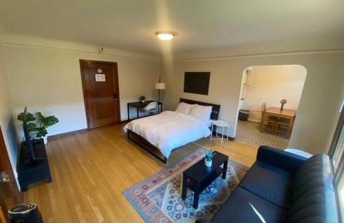 Lower Queen Anne Apartamento | Furnished Apartments - Climate Pledge Arena Next Door