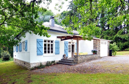 Oizy Casa | Acogedora casa de vacaciones en Monceau-en-Ardenne con jardín cercado