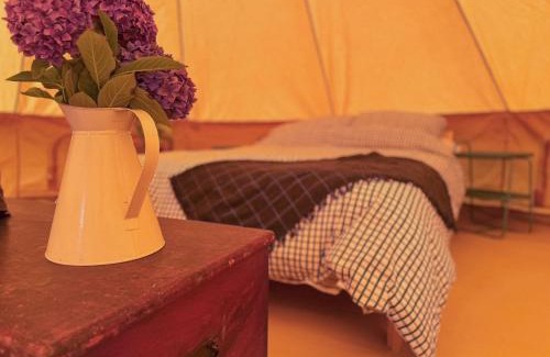 Carlyon Otro | Furnished Bell Tent 4