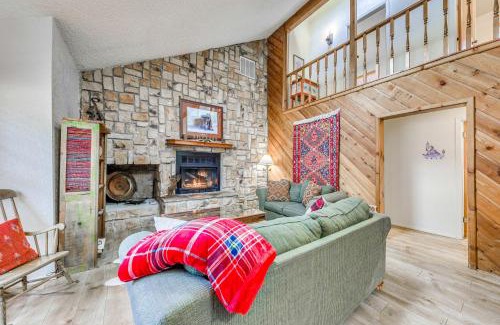 Ruidoso Casa | Furnished Deck and Game Room Ruidoso Home!