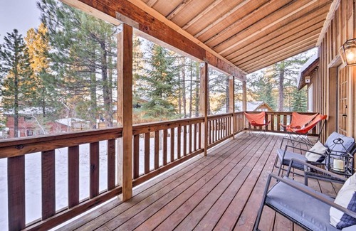 Truckee Casa | Furnished Deck Cabin on Northstar Shuttle Route!