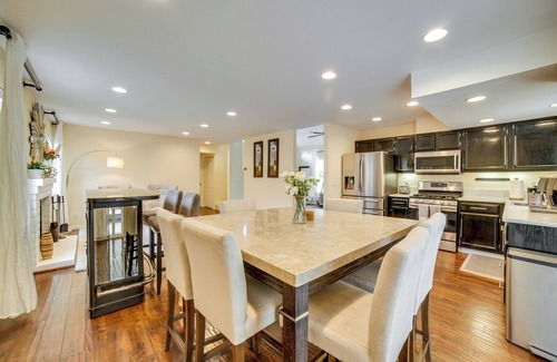 Northwest Reno Casa | Furnished Deck & Grill: Reno Getaway!