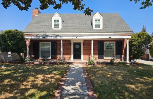 San Bernardino Casa | Furnished Executive Home
