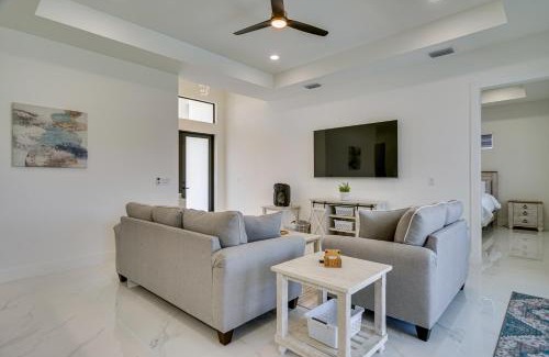 Diplomat Casa | Furnished Lanai and Private Pool Cape Coral Home