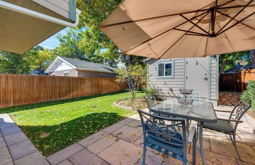 Sunnyside Cabaña | Bright Denver Bungalow w/ Backyard & Patio!