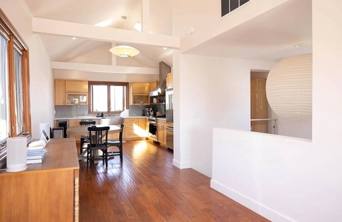 Playa Del Rey Casa | Furnished Playa Del Rey house, ocean views crown three levels in perfect harmony