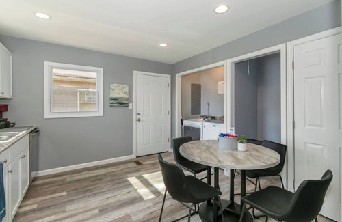 Middletown Casa | Furnished Ranch Home with FREE washer and dryer