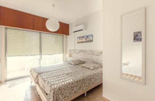 Skala Apartamento | Furnished Seafront Studio