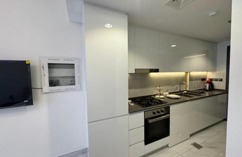 Motor City Apartamento | Furnished studio استديو مفروش studio city