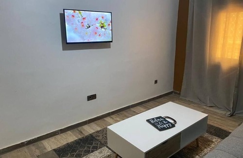 Grand Dakar Apartamento | Furnished studio (F2) near BRT and auchan