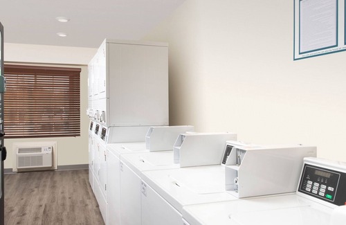 Greenwich Apartamento | Estudio amueblado en el norte de Wichita