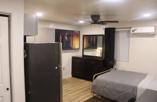 Dallas Apartamento | Estudio Amueblado Cerca Del Centro de Dallas