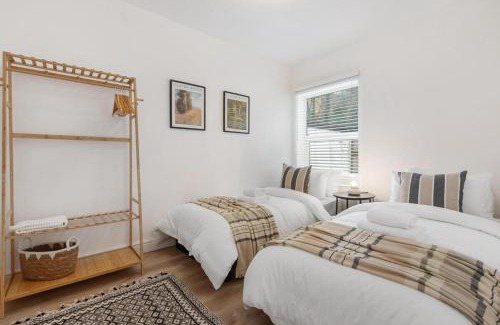 Hemel Hempstead Casa | Furnished Terraced House near Public Attractions, 5 min to Public Transport