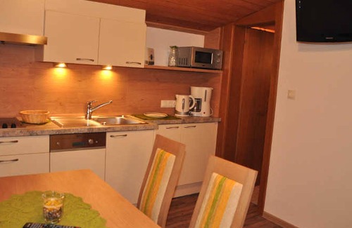 Feichten Apartamento | FW Waldblick - Haus Almrausch
