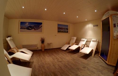 Vorderlanersbach Casa | Gästehaus Alpenland